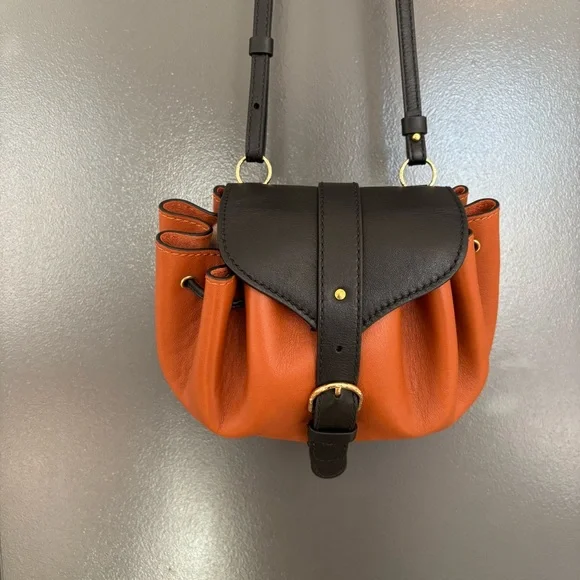 Ulla Johnson Paloma Ruched Convertible Leather Bag - Picture 3 of 9